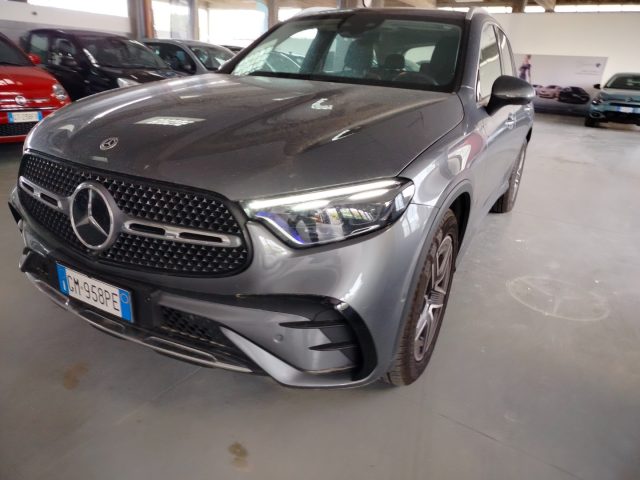 MERCEDES-BENZ GLC 300 usata, con Airbag