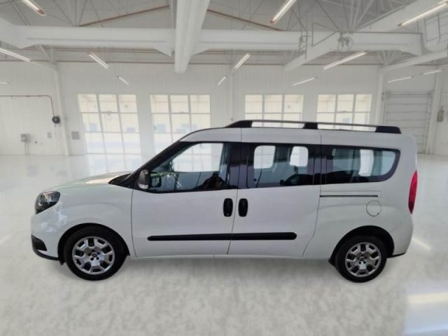 FIAT Doblo usata, con Airbag