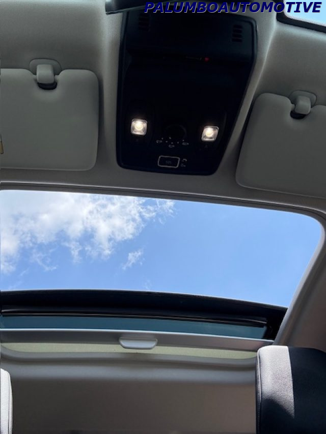 RENAULT Captur usata 8