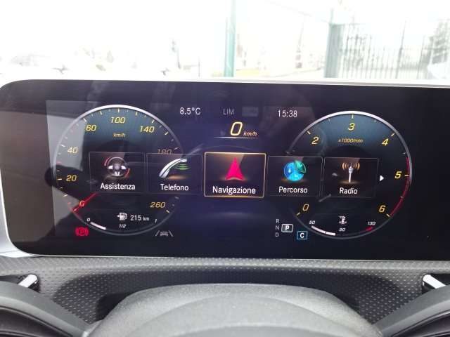 MERCEDES-BENZ CLA 200 usata, con Controllo trazione