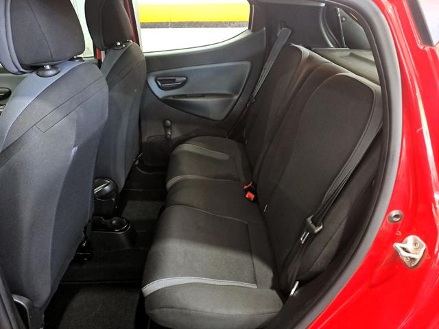 LANCIA Ypsilon usata, con Sedile posteriore sdoppiato