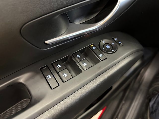 HYUNDAI Tucson usata 40
