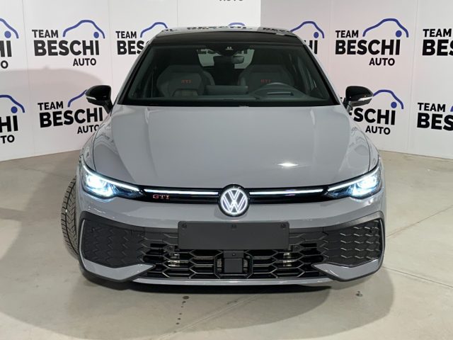 VOLKSWAGEN Golf usata, con Airbag