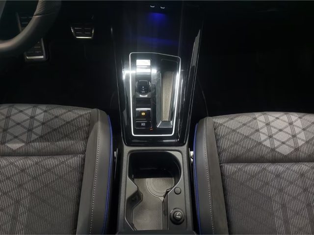 VOLKSWAGEN Golf usata, con Cerchi in lega