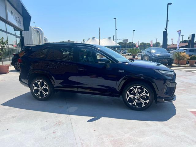 TOYOTA RAV 4 usata, con Servosterzo