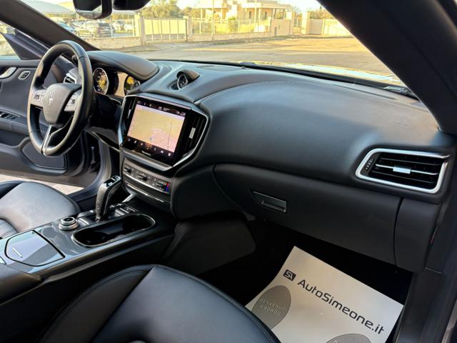 MASERATI Ghibli usata, con Cronologia tagliandi