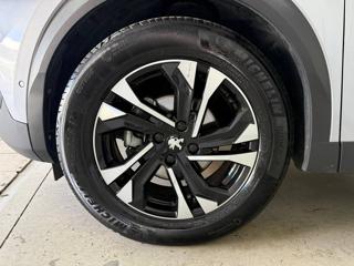 PEUGEOT 2008 usata, con Boardcomputer
