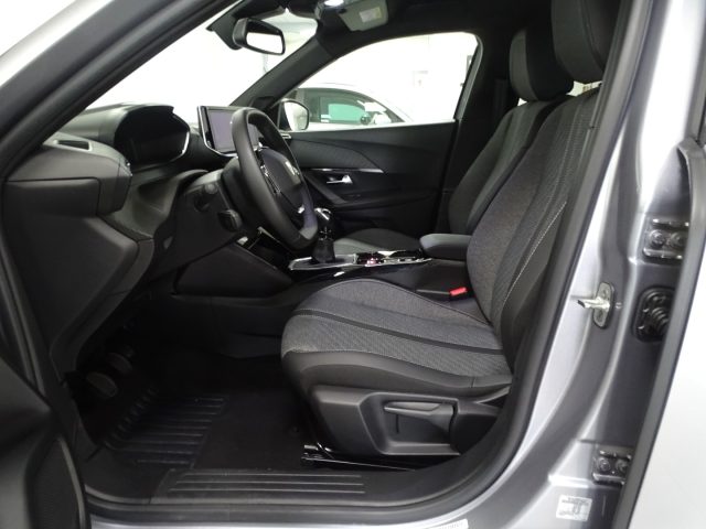 PEUGEOT 2008 usata, con USB