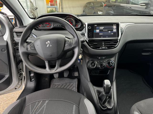 PEUGEOT 208 usata, con Airbag testa