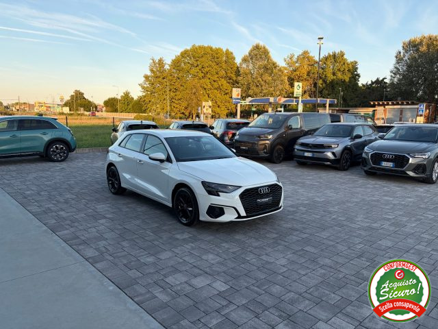 AUDI A3 usata, con Alzacristalli elettrici