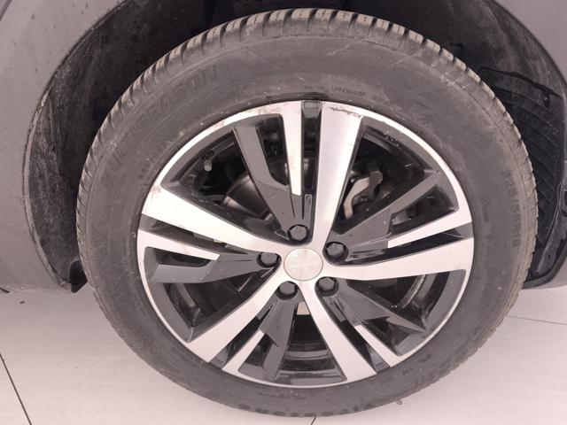 PEUGEOT 3008 usata, con Monitoraggio pressione pneumatici
