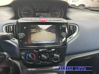 LANCIA Ypsilon usata, con Autoradio digitale
