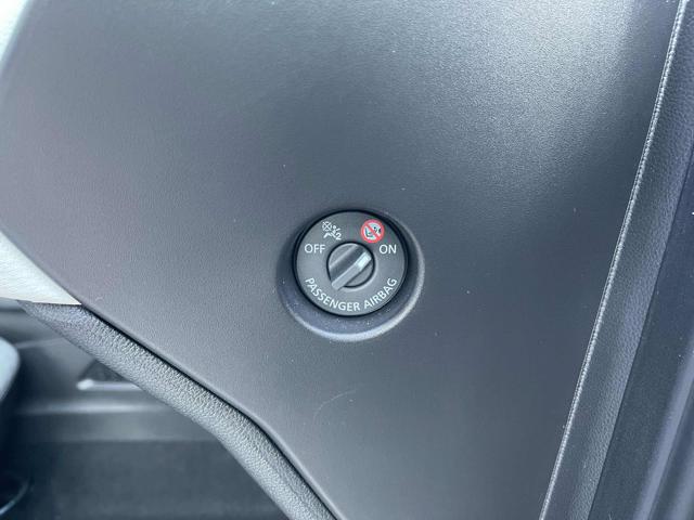 RENAULT Clio usata, con Volante multifunzione