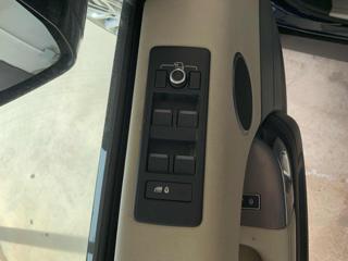 LAND ROVER Range Rover Sport usata, con Interni in pelle