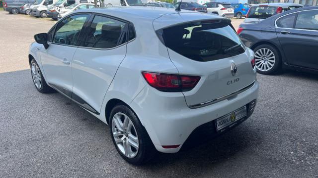 RENAULT Clio usata, con Boardcomputer