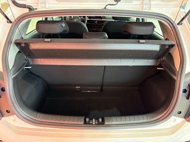 KIA Picanto usata, con Sistema di navigazione