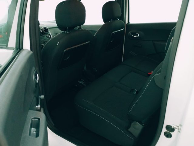 DACIA Lodgy usata, con Volante multifunzione