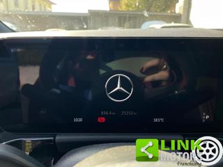 MERCEDES-BENZ GLA 180 usata, con Cerchi in lega