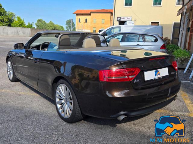 AUDI A5 usata, con Autoradio