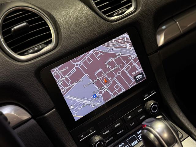 PORSCHE 718 Spyder usata, con USB