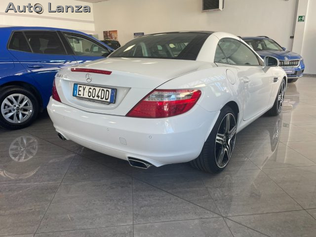MERCEDES-BENZ SLK 200 usata, con Cerchi in lega