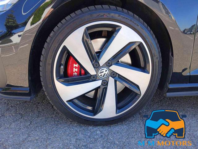 VOLKSWAGEN Golf GTI usata, con Autoradio