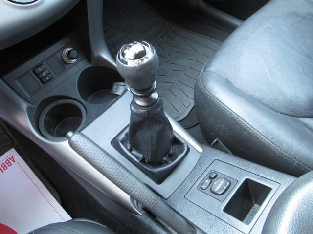 TOYOTA RAV 4 usata, con Volante multifunzione