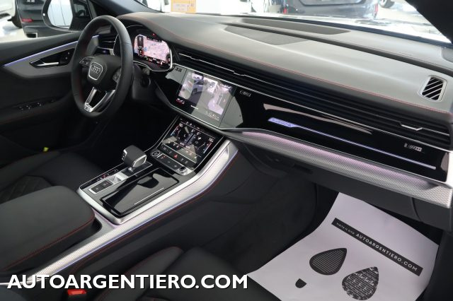 AUDI Q8 usata, con Pacchetto invernale