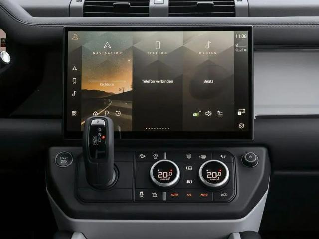 LAND ROVER Defender usata, con Autoradio
