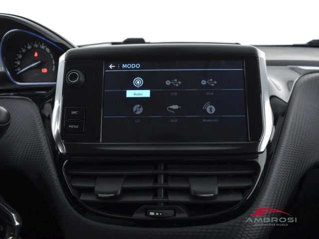 PEUGEOT 2008 usata 14