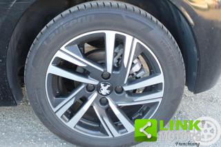 PEUGEOT 208 usata, con Controllo automatico clima