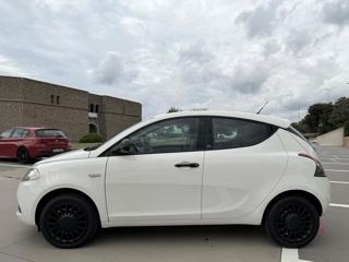 LANCIA Ypsilon usata, con Autoradio