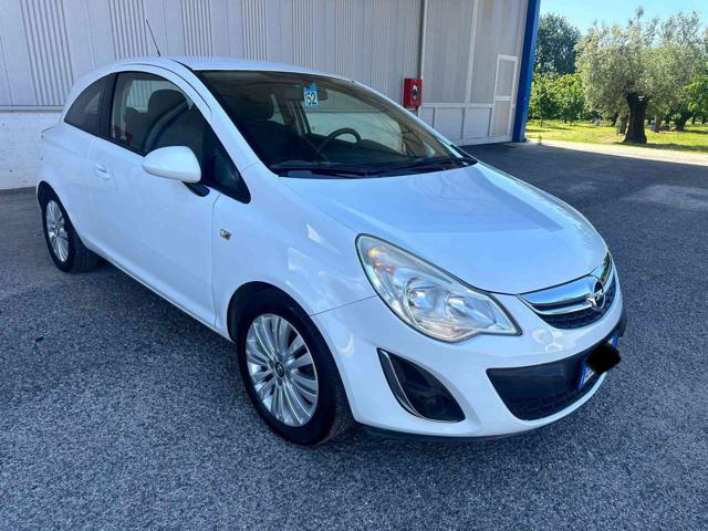 OPEL Corsa usata, con ABS