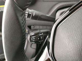 PEUGEOT 2008 usata, con Controllo automatico clima