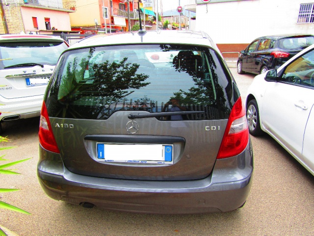 MERCEDES-BENZ A 160 usata, con Airbag Passeggero