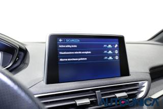 PEUGEOT 3008 usata, con Sensore di luce