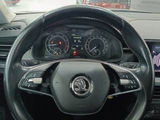 SKODA Kamiq usata, con Bluetooth