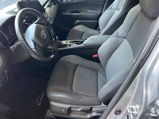 TOYOTA C-HR usata, con Climatizzatore