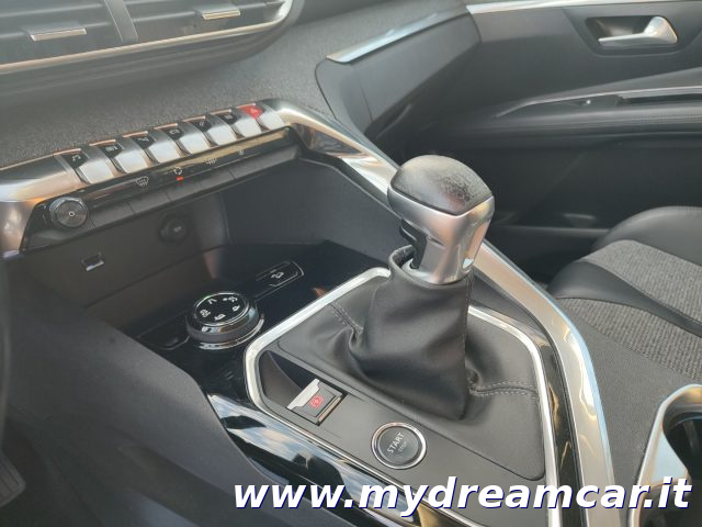 PEUGEOT 3008 usata, con Bracciolo