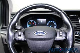 FORD Tourneo Custom usata, con Autoradio