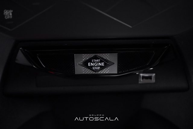 DS AUTOMOBILES DS 3 Crossback usata, con Sistema di navigazione