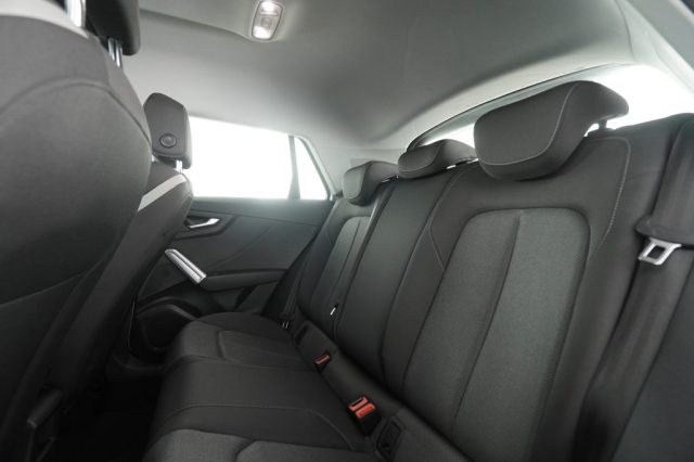 AUDI Q2 usata 10