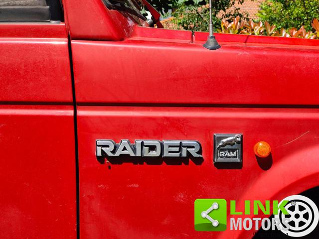 MITSUBISHI Pajero usata 16