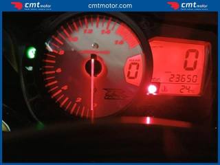 SUZUKI GSX R 750 usata 4