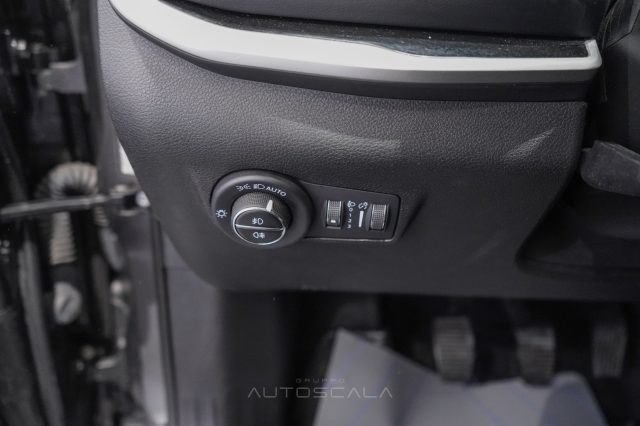 JEEP Compass usata, con Servosterzo