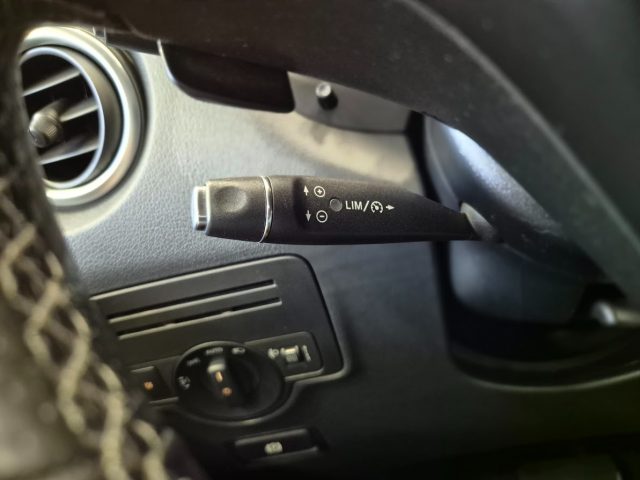 MERCEDES-BENZ Vito usata, con Bracciolo