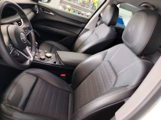 ALFA ROMEO Stelvio usata, con Autoradio digitale