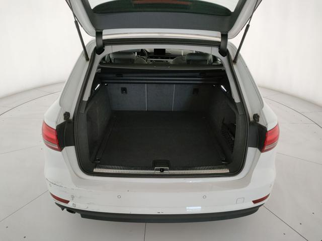 AUDI A4 usata, con Bluetooth