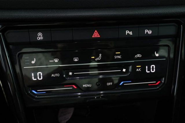 VOLKSWAGEN T-Roc usata 12