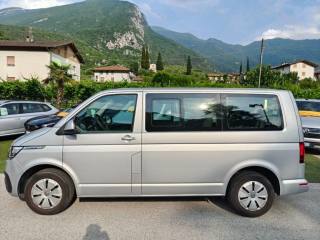 VOLKSWAGEN Caravelle usata, con Airbag laterali